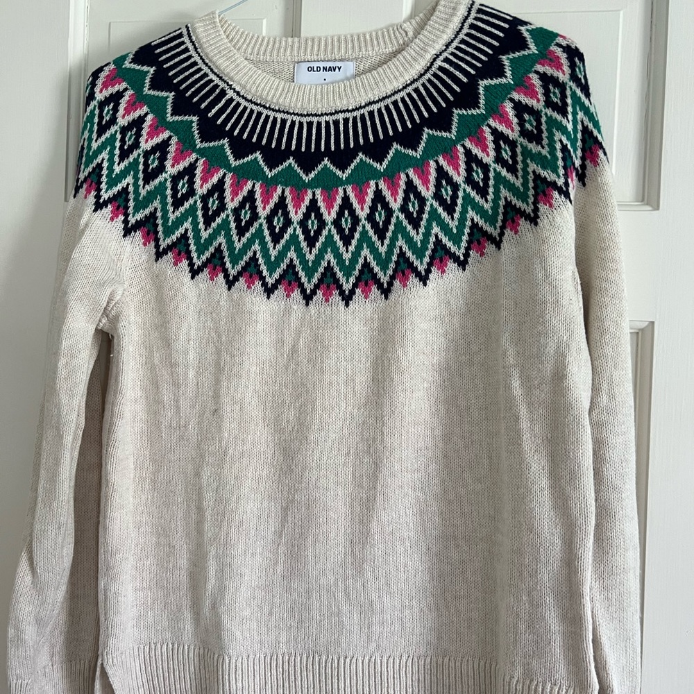Old navy sweater